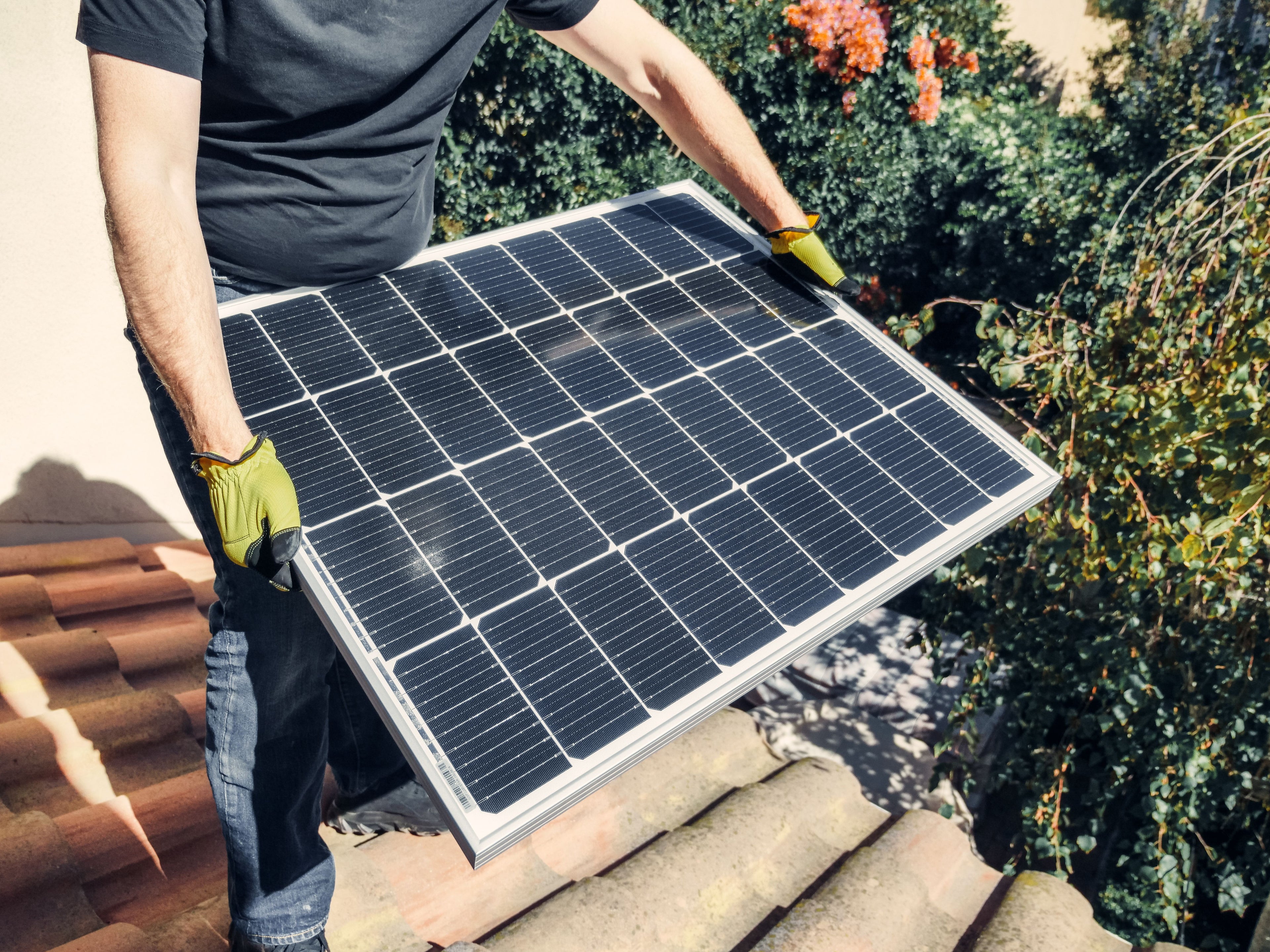 Portable power bank solar charging system